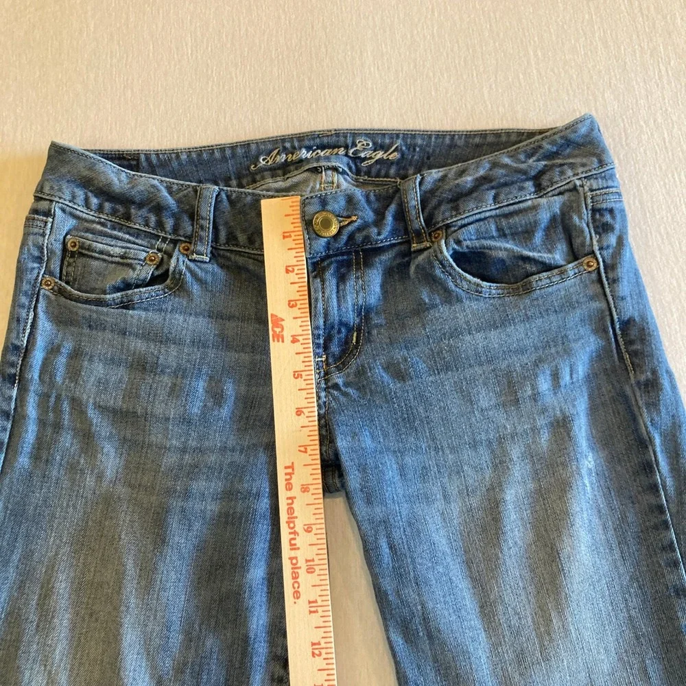 American Eagle Jeans Women 10 (32x28)‎ Favorite Boyfriend Flare Stretch Med Wash